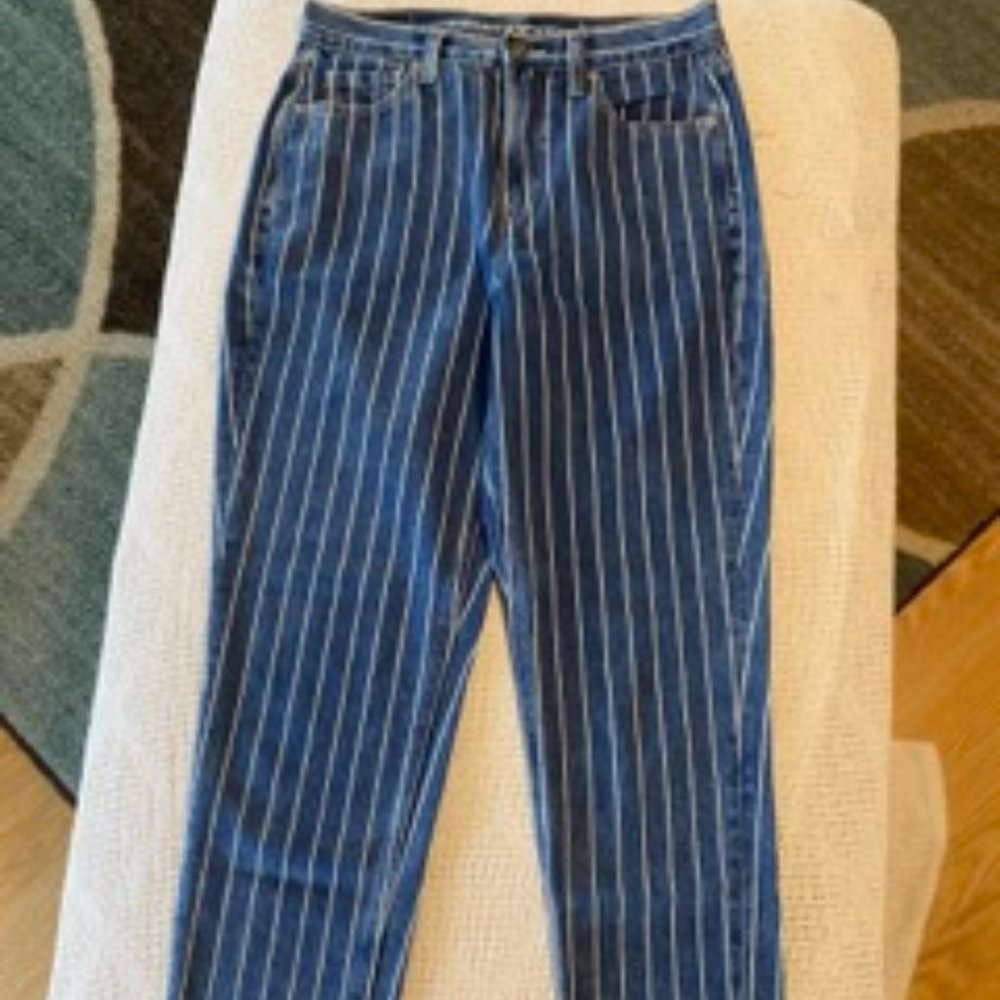 American Eagle Pinstripe mom jeans